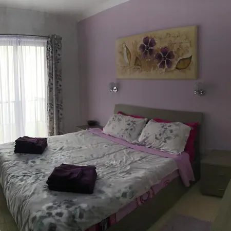 Διαμέρισμα Tower Manor Court